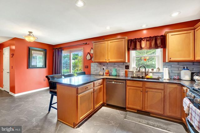 95 ADAM ST, York, PA 17404