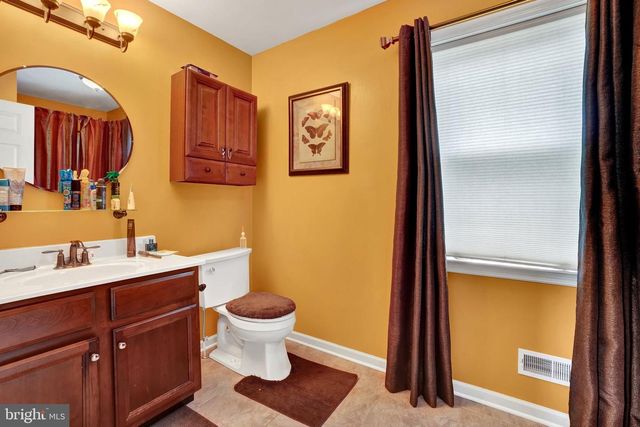 95 ADAM ST, York, PA 17404