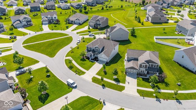 9327 Cobble Court, Avon, IN 46123