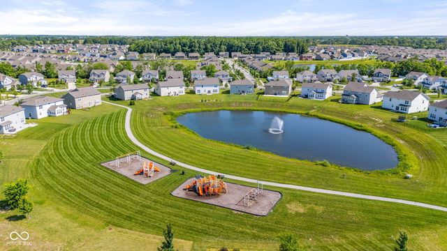 9327 Cobble Court, Avon, IN 46123