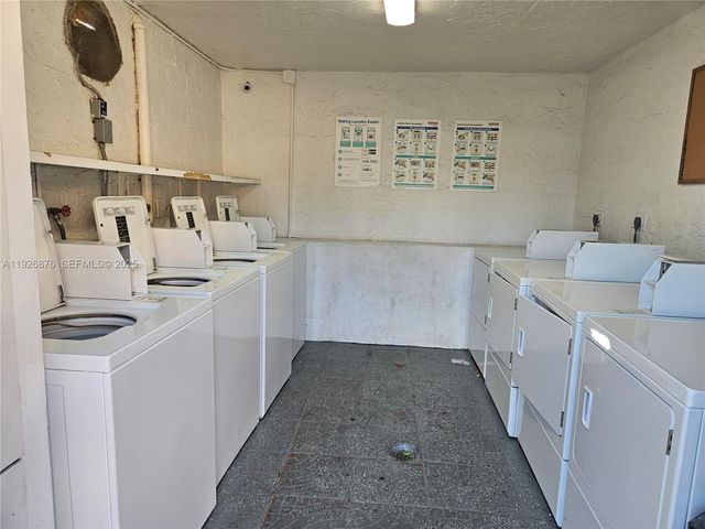 651 NW 42nd Ct 114, Deerfield Beach, FL 33064