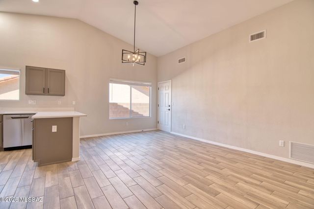 9600 E Paseo San Rosendo, Tucson, AZ 85747