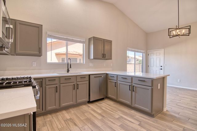 9600 E Paseo San Rosendo, Tucson, AZ 85747