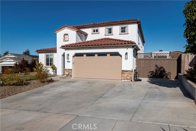 1275 Grand Meadow Way, Santa Maria, CA 93455
