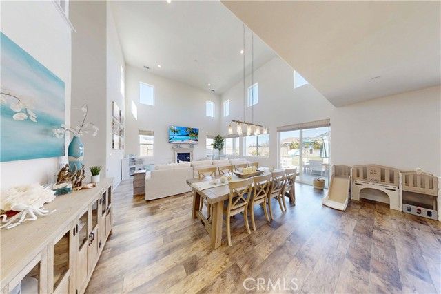 1275 Grand Meadow Way, Santa Maria, CA 93455