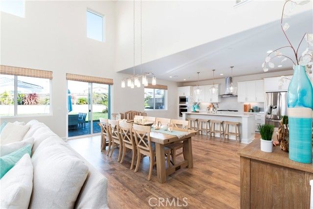 1275 Grand Meadow Way, Santa Maria, CA 93455