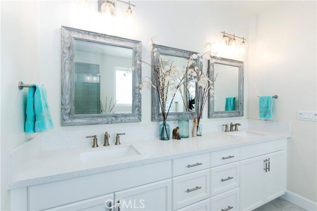 1275 Grand Meadow Way, Santa Maria, CA 93455