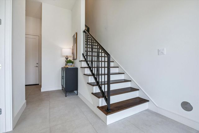 5824 Winsome Lane B, Houston, TX 77057