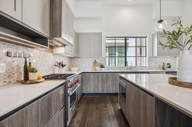 5824 Winsome Lane B, Houston, TX 77057