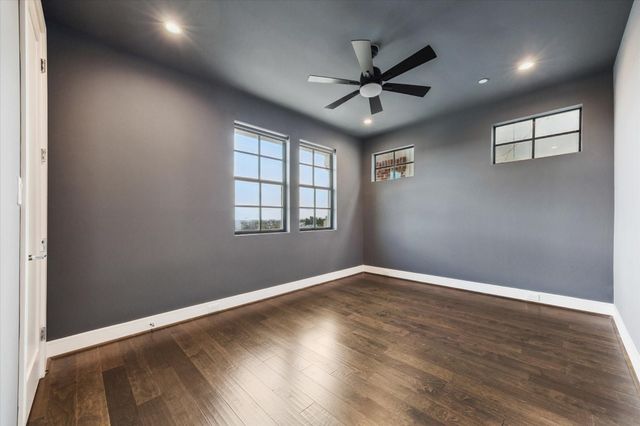 5824 Winsome Lane B, Houston, TX 77057