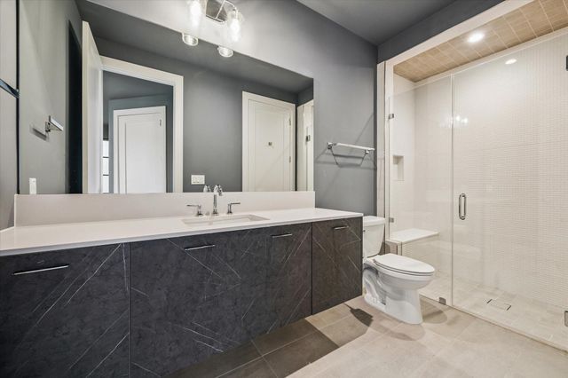 5824 Winsome Lane B, Houston, TX 77057