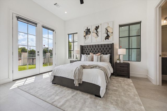 5824 Winsome Lane B, Houston, TX 77057