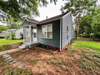 515 W Georgia Avenue, Chickasha, OK 73018
