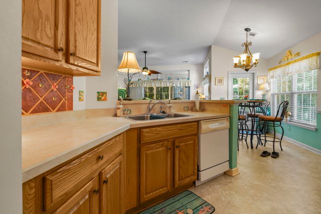 912 Metherton Ct., Myrtle Beach, SC 29579