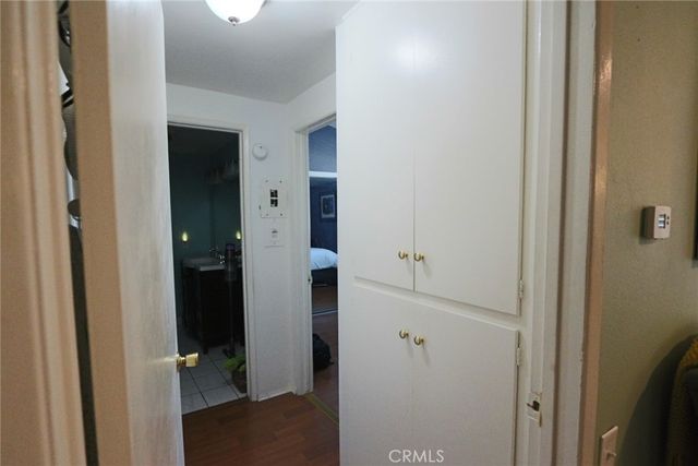 19208 Avenue Of The Oaks J, Newhall, CA 91321