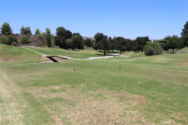 19208 Avenue Of The Oaks J, Newhall, CA 91321