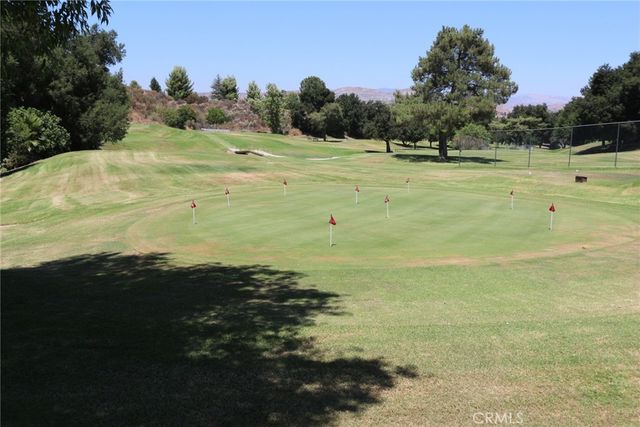 19208 Avenue Of The Oaks J, Newhall, CA 91321