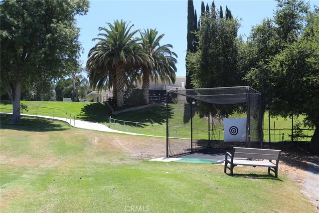 19208 Avenue Of The Oaks J, Newhall, CA 91321