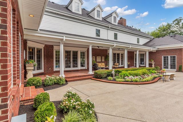 1728 Shagbark Trl, Murfreesboro, TN 37130