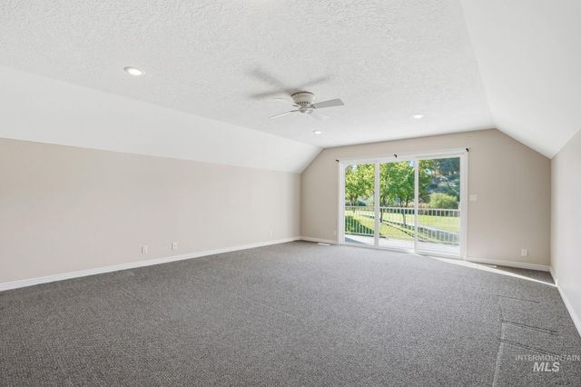 1007 W Oakhampton Drive, Eagle, ID 83616