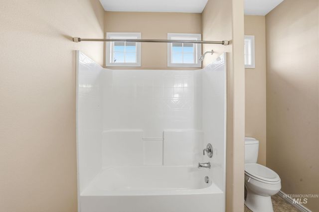 1007 W Oakhampton Drive, Eagle, ID 83616