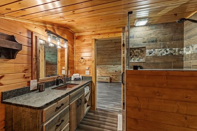 77 Old Covered Bridge Road, Cherry Log, GA 30522