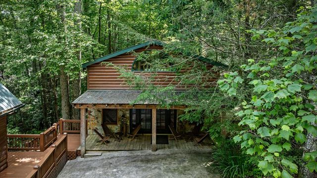 77 Old Covered Bridge Road, Cherry Log, GA 30522