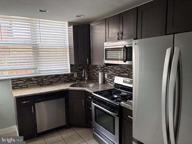 2439 S CLARION ST, Philadelphia, PA 19148