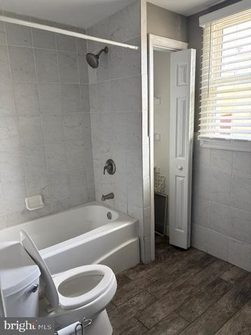 2439 S CLARION ST, Philadelphia, PA 19148