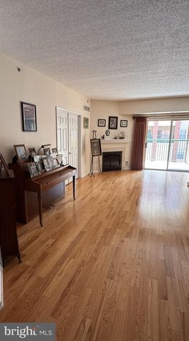 6044 MAIN ST, Voorhees, NJ 08043