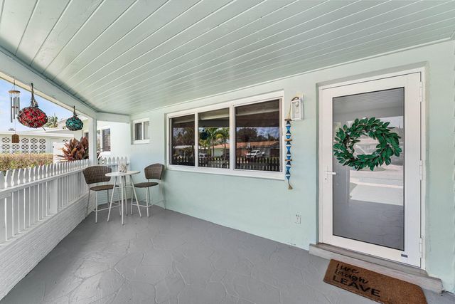 904 SE 15th Court, Deerfield Beach, FL 33441