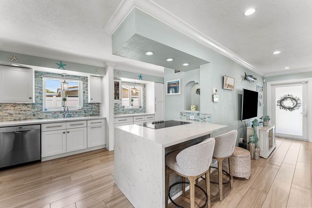 904 SE 15th Court, Deerfield Beach, FL 33441