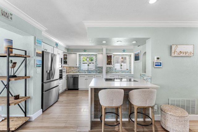 904 SE 15th Court, Deerfield Beach, FL 33441