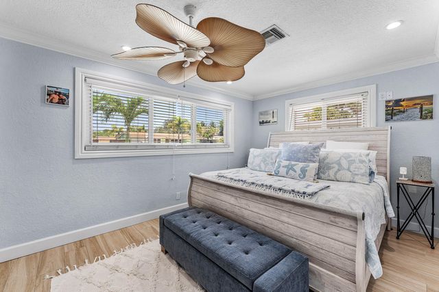 904 SE 15th Court, Deerfield Beach, FL 33441