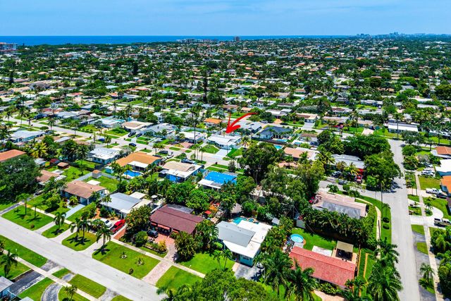 904 SE 15th Court, Deerfield Beach, FL 33441