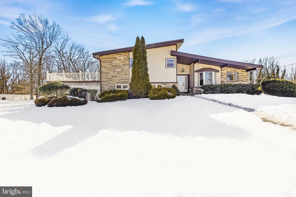 2811 BRYANT ST, Vineland, NJ 08361