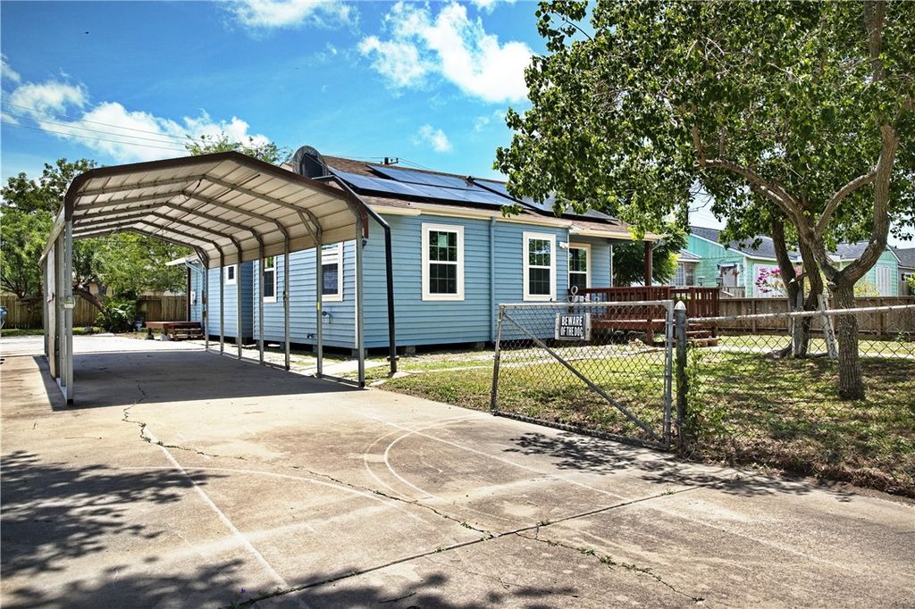 1182 Florida Ave, Corpus Christi, TX 78404 — photo 3