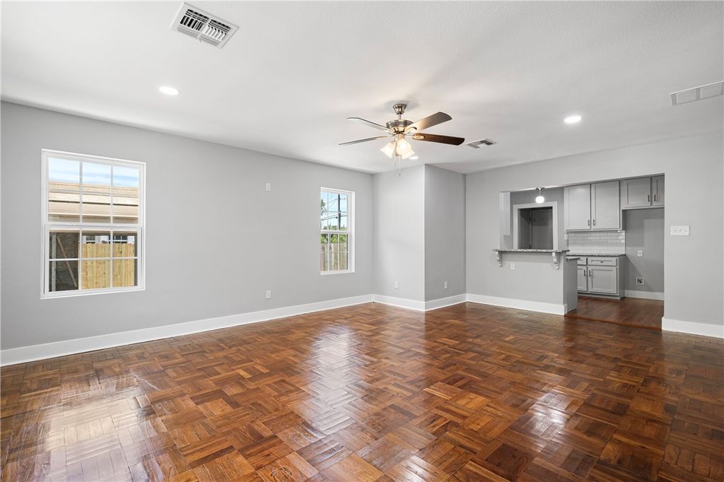 1182 Florida Ave, Corpus Christi, TX 78404 — photo 5