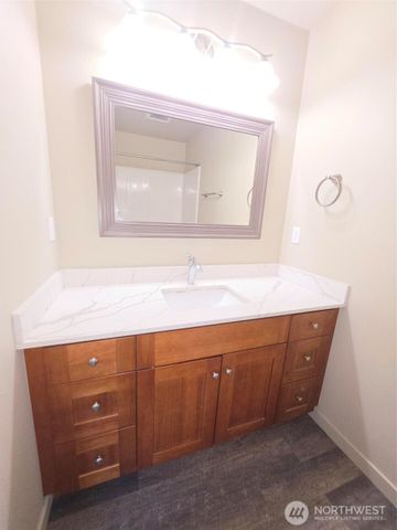 3704 W F Street, Bremerton, WA 98312