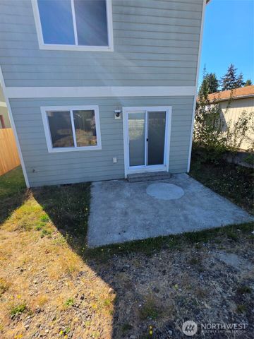 3704 W F Street, Bremerton, WA 98312