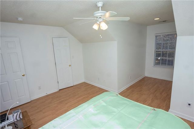 10 Hudson Circle, Greensboro, NC 27410