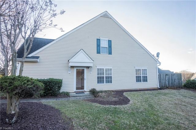 10 Hudson Circle, Greensboro, NC 27410