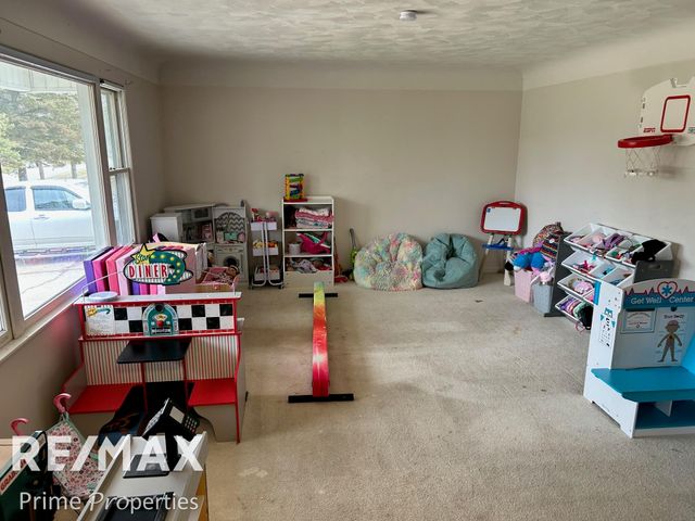 2187 Hayward Street, Clio, MI 48420