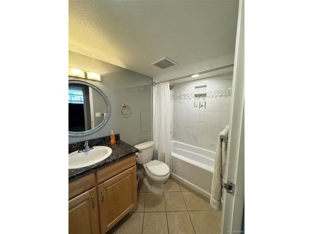 601 W 11th Ave 1006, Denver, CO 80204
