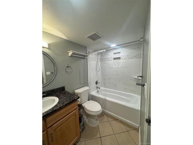 601 W 11th Ave 1006, Denver, CO 80204
