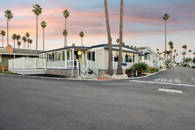 1215 Anchors Way Drive 135, Ventura, CA 93001