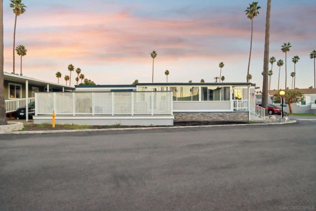 1215 Anchors Way Drive 135, Ventura, CA 93001