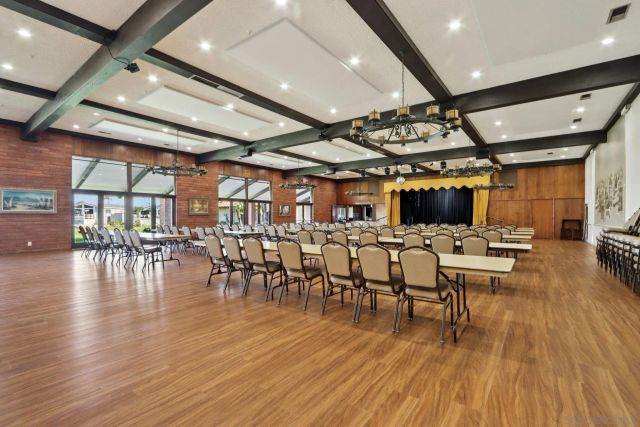 1215 Anchors Way Drive 135, Ventura, CA 93001