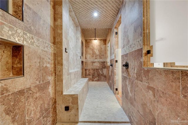 2304 Antigua Drive, Mission, TX 78572