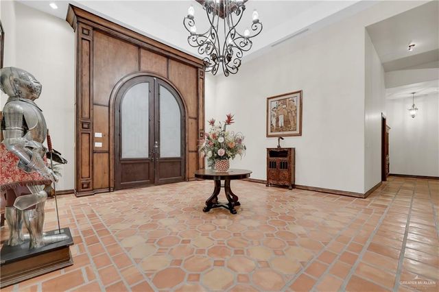 2304 Antigua Drive, Mission, TX 78572